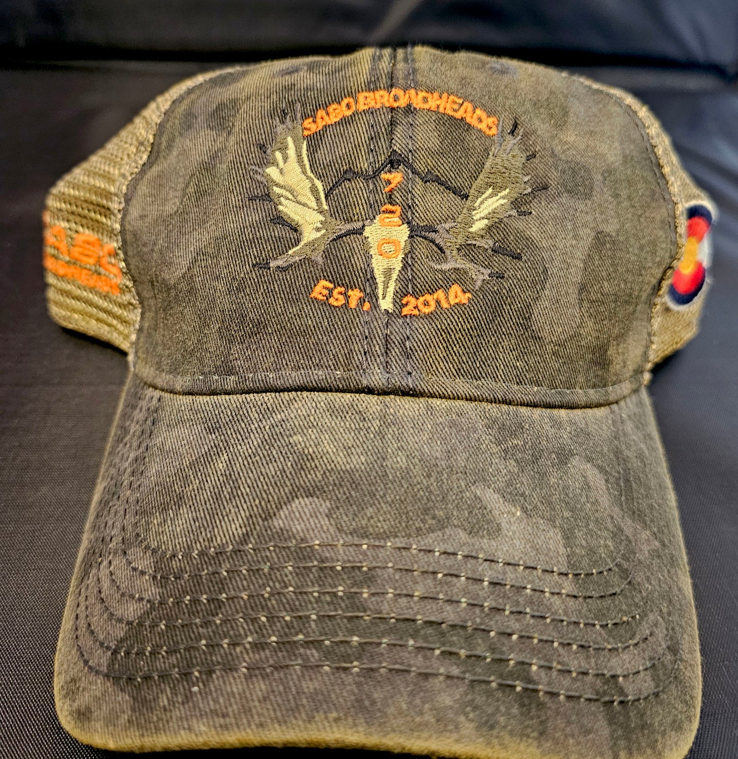 Hat Dark camo and tan